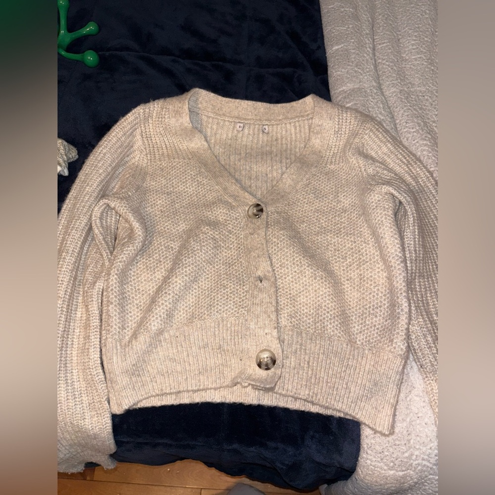 Cropped Cardigan